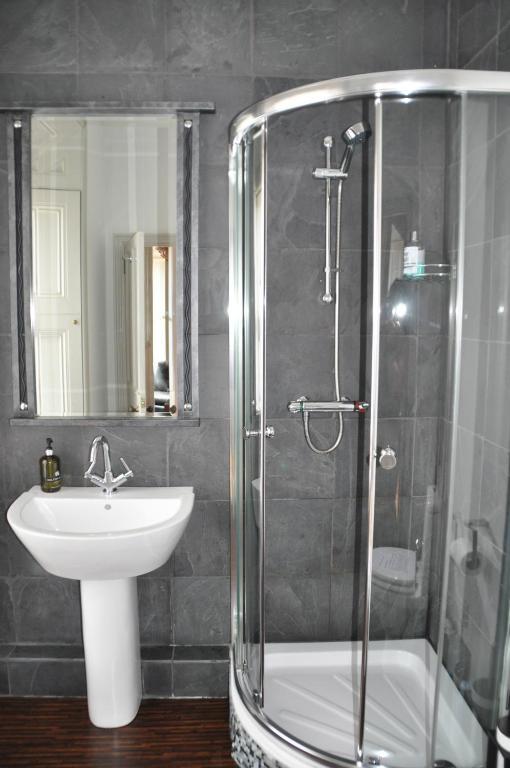 The Bank Guest House Hawick Room photo