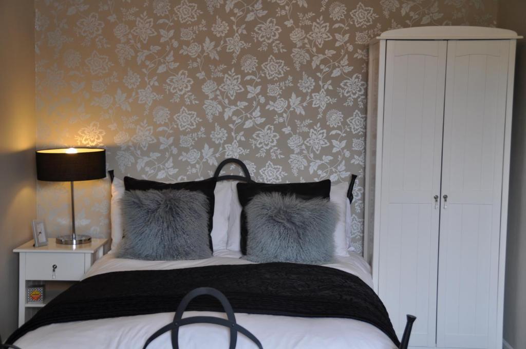 The Bank Guest House Hawick Room photo