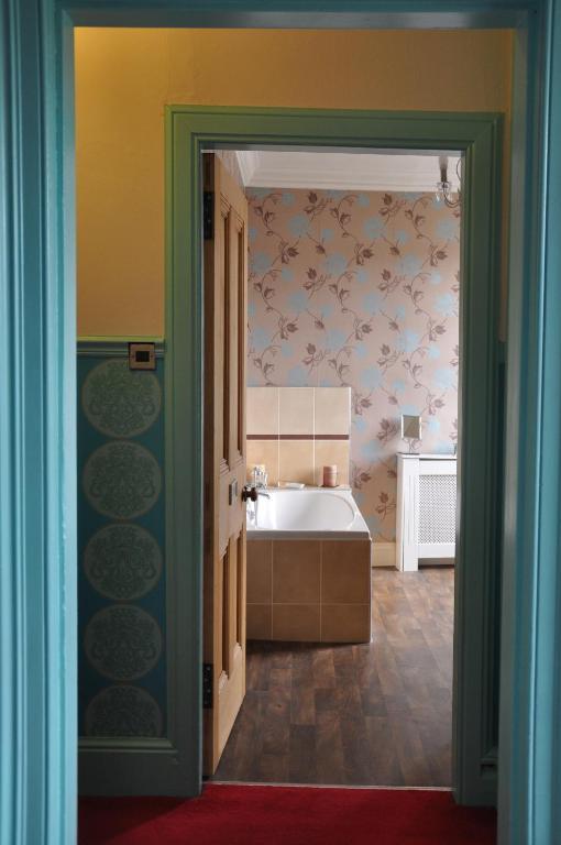 The Bank Guest House Hawick Room photo